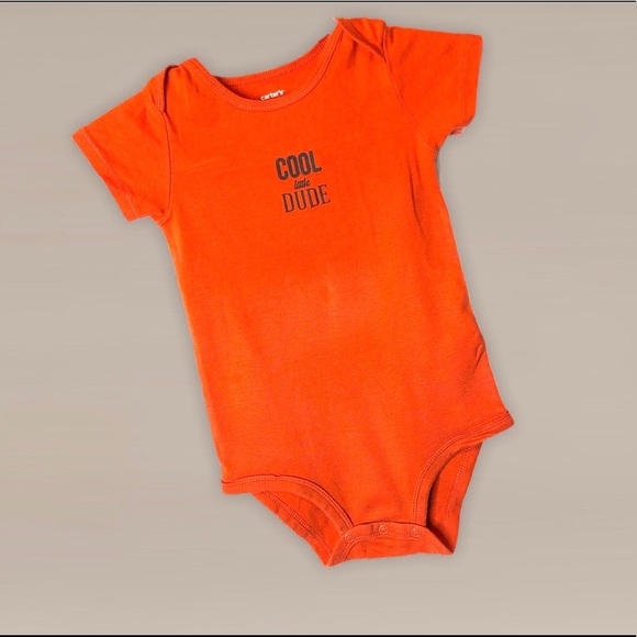 CARTER’S ONESIE (18-24M) - Picture 1 of 1
